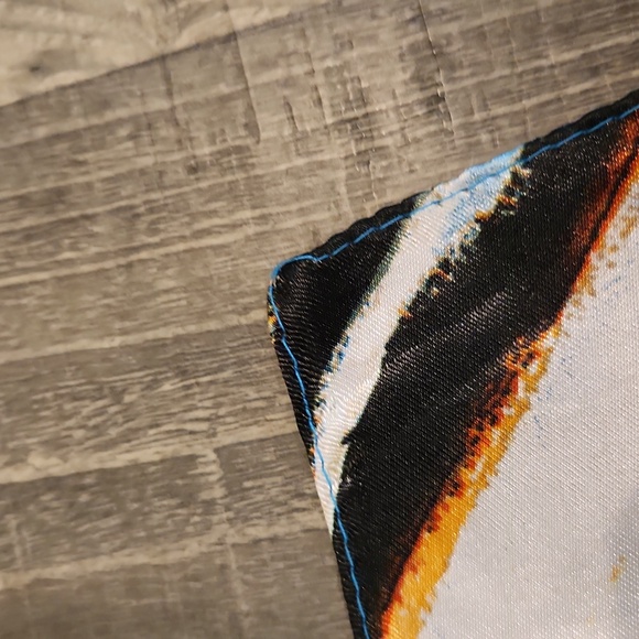 Billy Mills 2018 Olympic Tribute Scarf‎ in Native American Motif - Picture 7 of 10